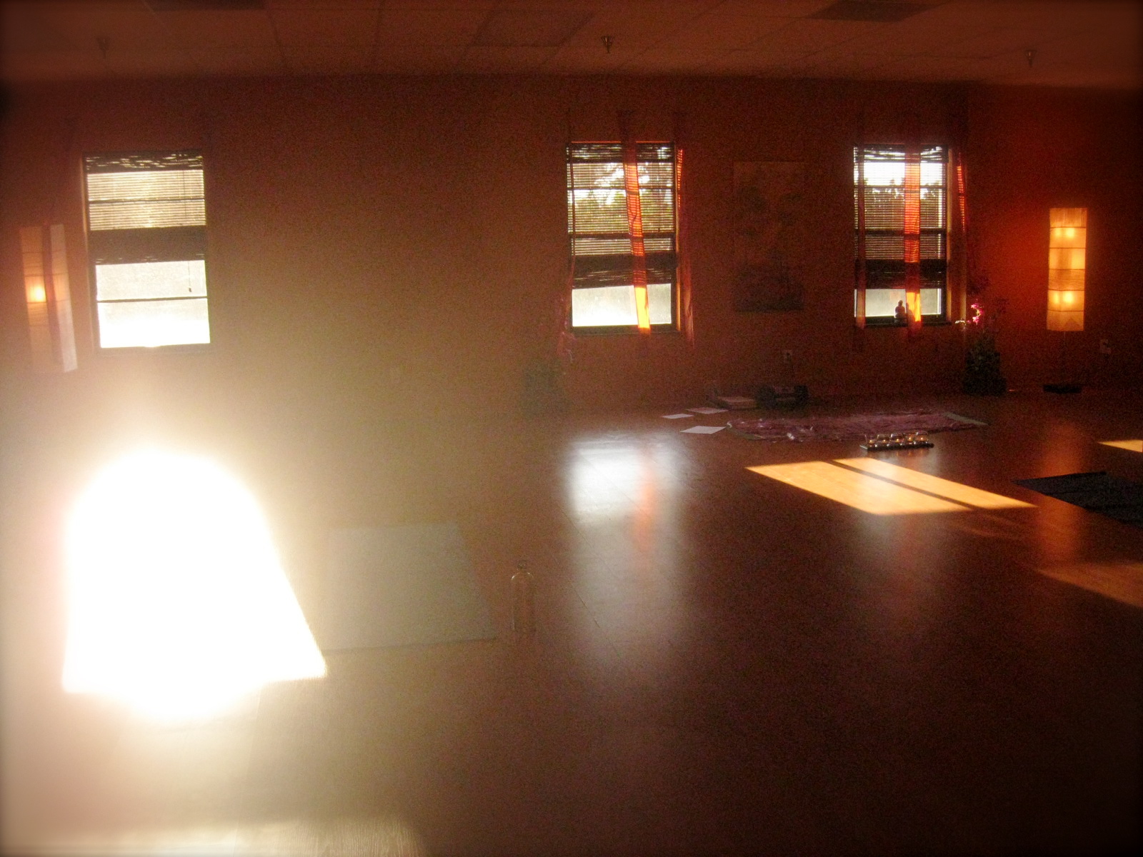 OmVibe. Wed eve class